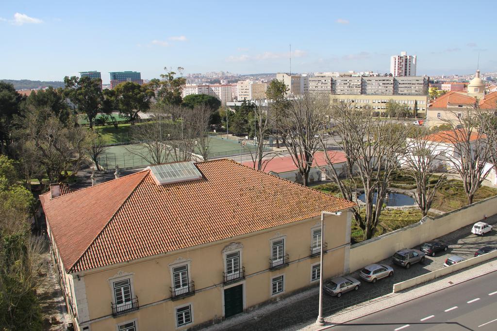 Beautiful View Close To Estadio Da Luz Lisbon Bagian luar foto